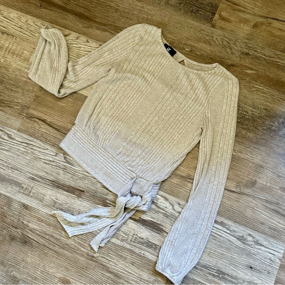 IZ Byer Oatmeal Ribbed Fleece Long Sleeve Top Cutout Back Size XS